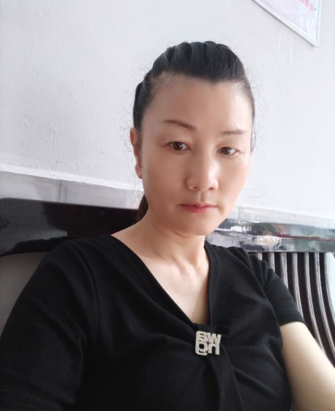 单只蝴蝶的第一张照片--公安中老年相亲网